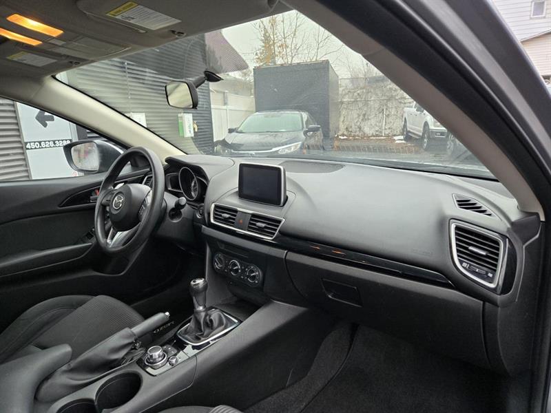 mazda Mazda3 2014 - 10