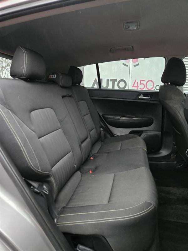 kia Sportage 2018 - 12