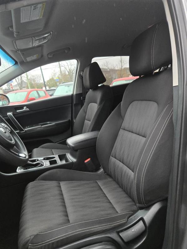 kia Sportage 2018 - 16