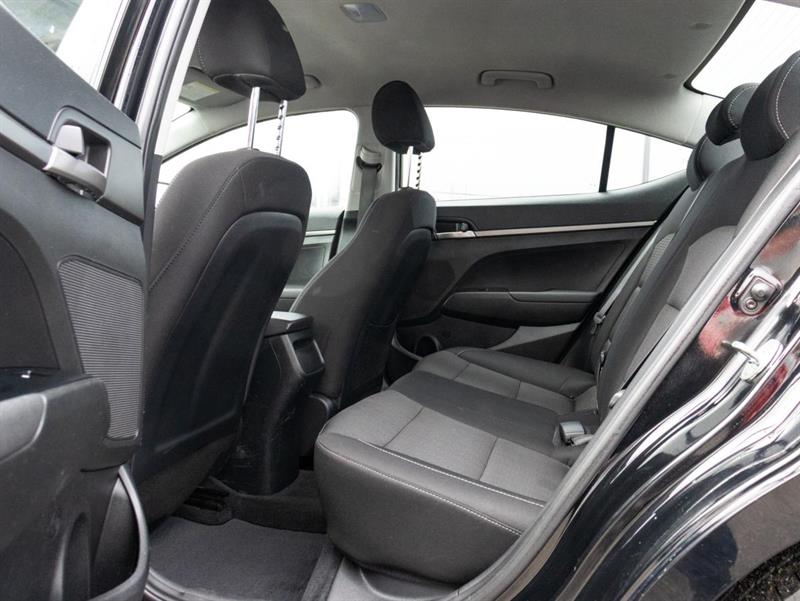 hyundai Elantra 2017 - 21