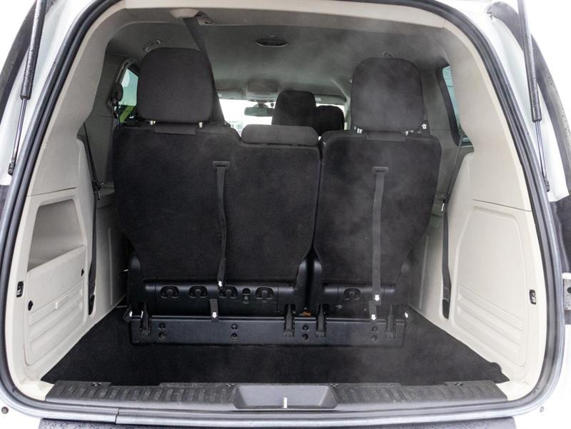 dodge Grand Caravan 2020 - 24