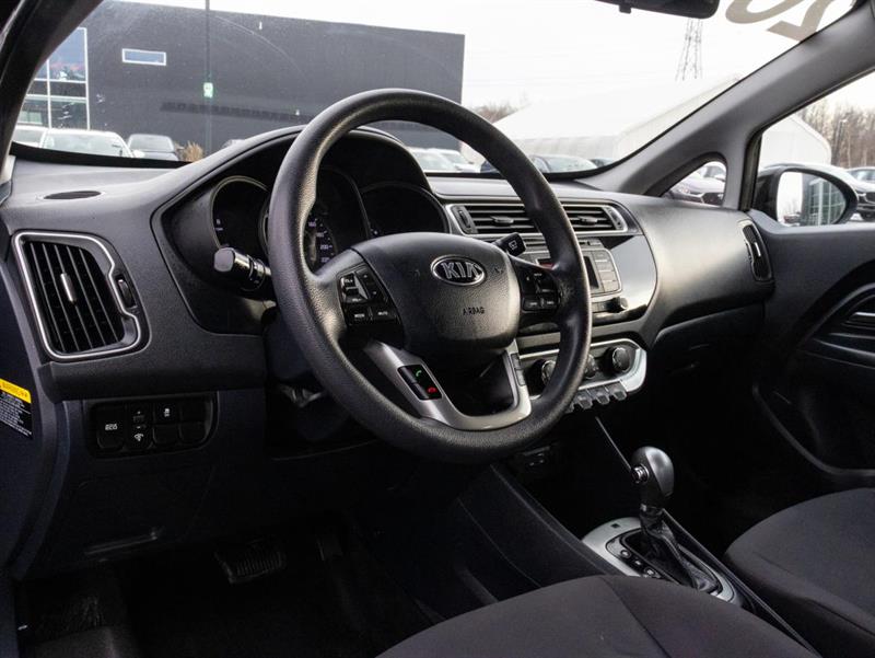 kia Rio 2016 - 13