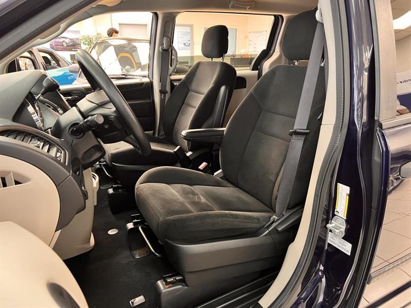 dodge Grand Caravan 2015 - 17