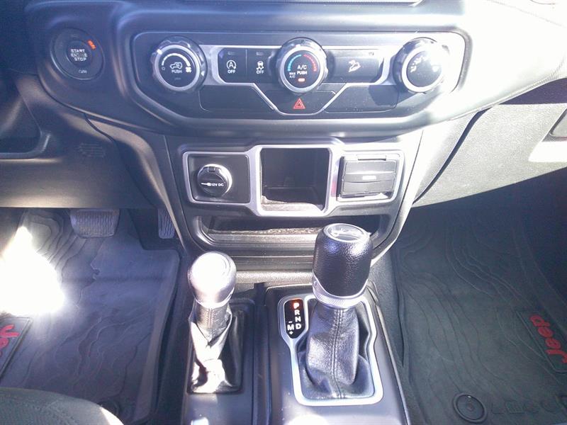 jeep Wrangler 2018 - 13