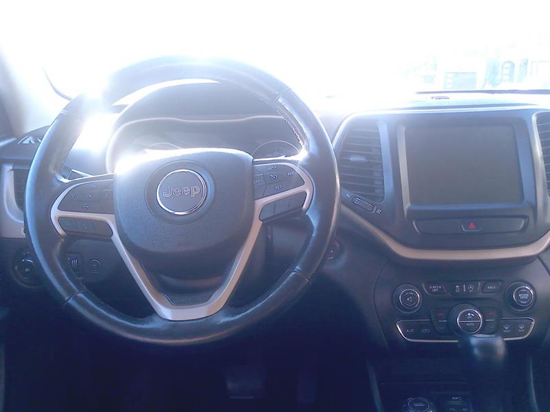 jeep Cherokee 2015 - 12