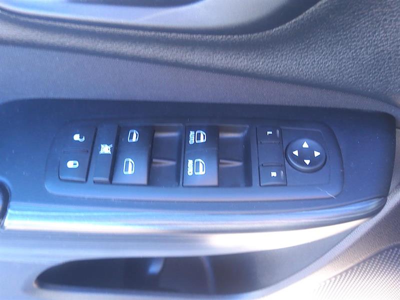 jeep Cherokee 2015 - 13