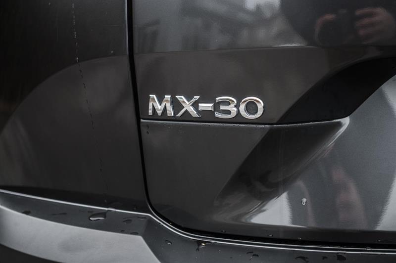 mazda MX-30 EV 2023 - 9