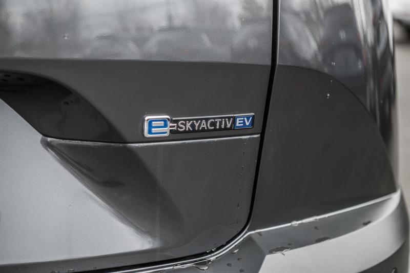 mazda MX-30 EV 2023 - 10