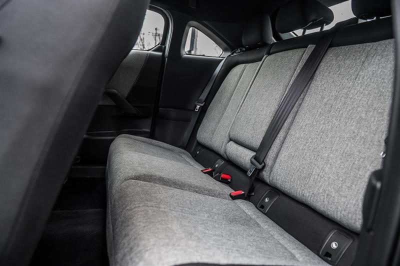 mazda MX-30 EV 2023 - 25