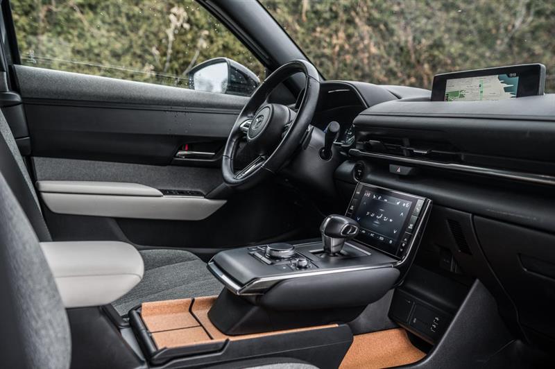 mazda MX-30 EV 2023 - 29