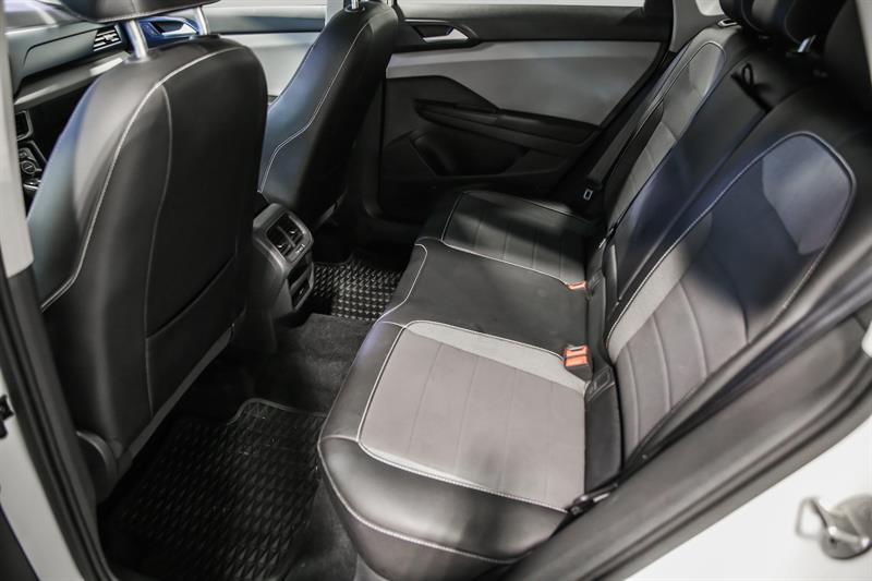 volkswagen Taos 2022 - 26