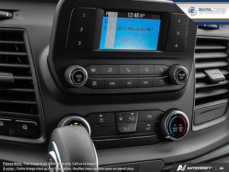 ford Transit 2025 - 26