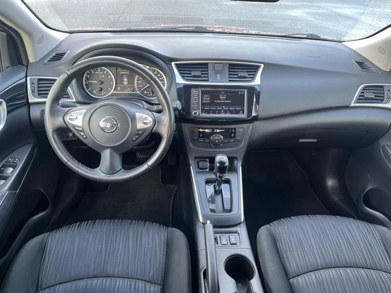 nissan Sentra 2019 - 13