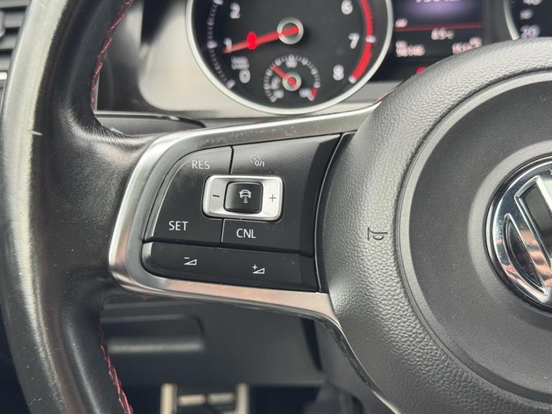 volkswagen Golf GTI 2016 - 24