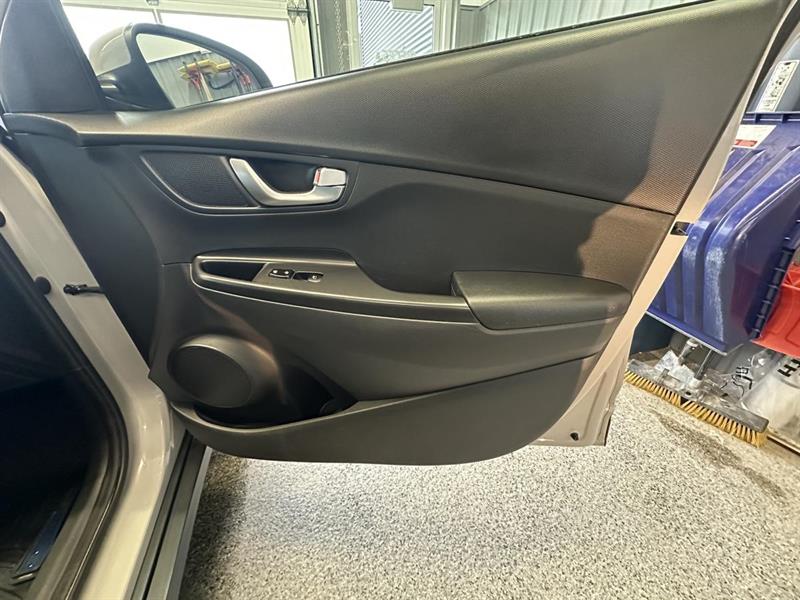 hyundai Kona 2023 - 12