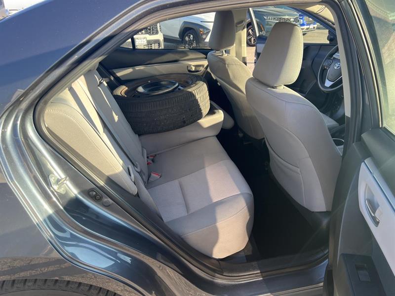 toyota Corolla 2015 - 11