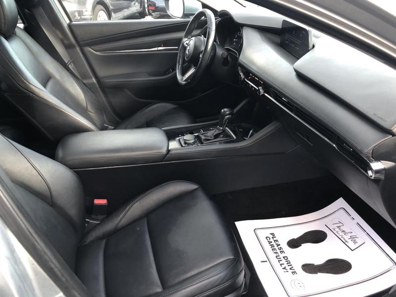 mazda Mazda3 2019 - 12