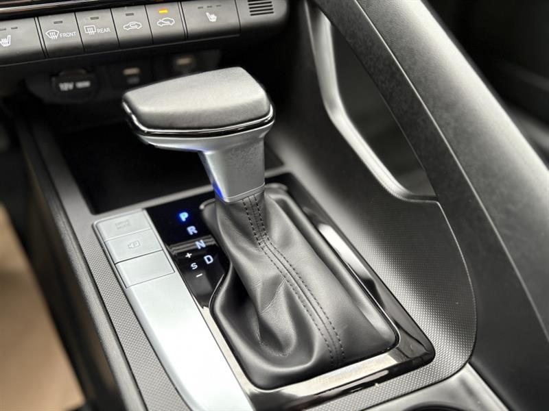 hyundai Elantra 2023 - 26