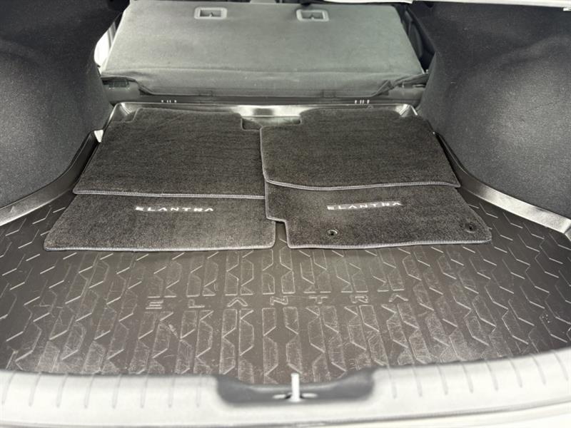 hyundai Elantra 2023 - 31