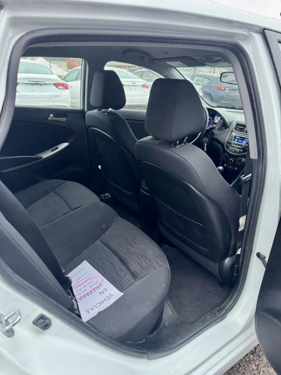 hyundai Accent 2016 - 13