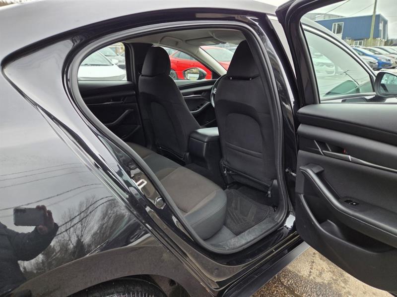 mazda Mazda3 2022 - 14