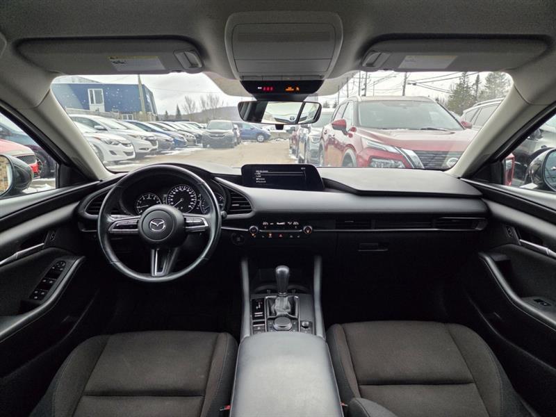 mazda Mazda3 2022 - 23