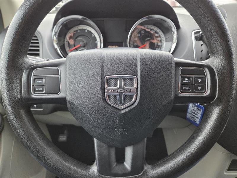 dodge Grand Caravan 2015 - 25