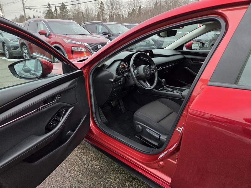 mazda Mazda3 2020 - 10