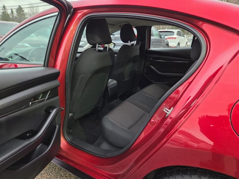 mazda Mazda3 2020 - 12