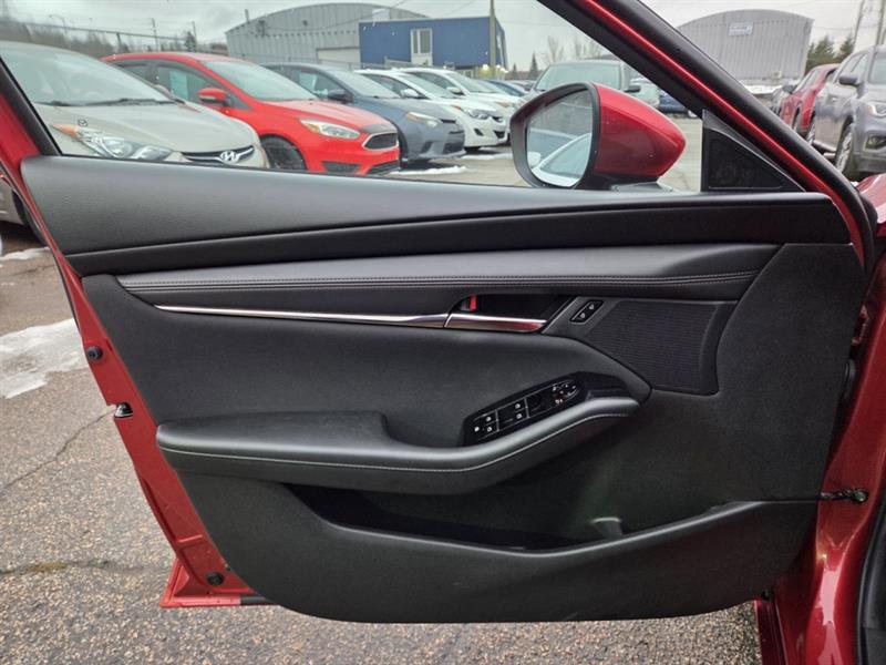 mazda Mazda3 2020 - 21