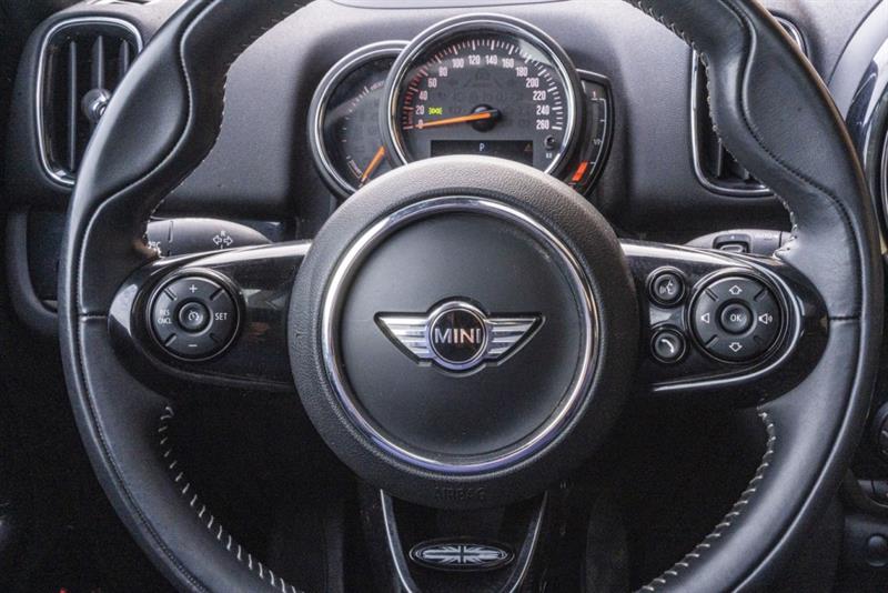 mini Countryman 2018 - 15