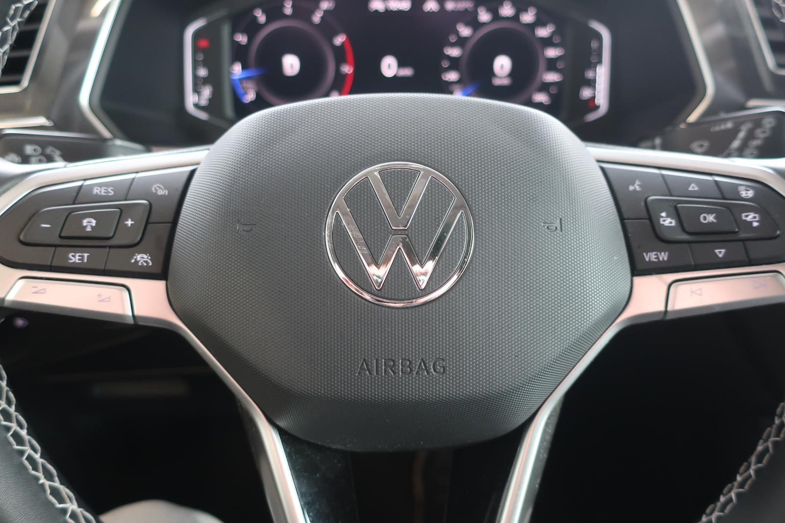 volkswagen Tiguan 2022 - 19