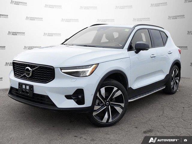 volvo XC40 2025
