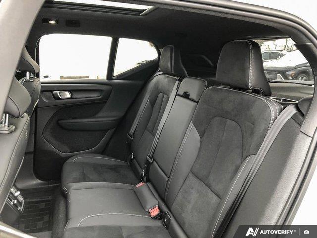 volvo XC40 2025 - 22