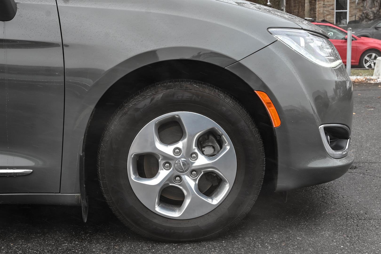 chrysler Pacifica Hybrid 2020 - 4