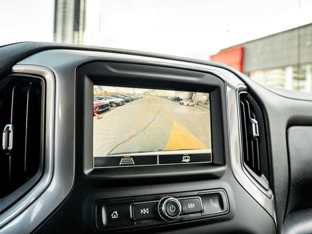 chevrolet Silverado 1500 2023 - 26