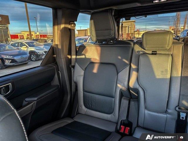 ford Bronco 2022 - 12