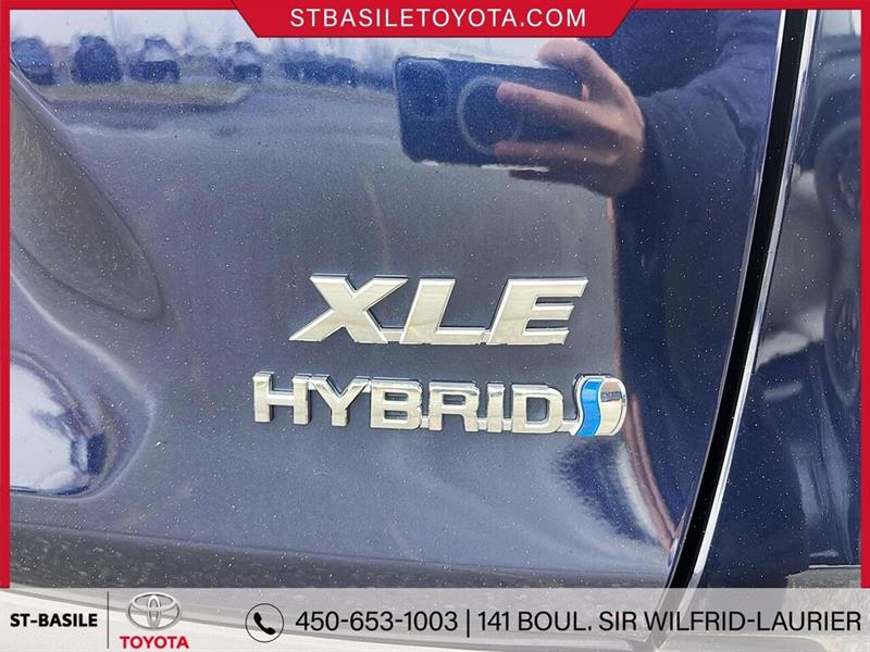 toyota RAV4 2022 - 8