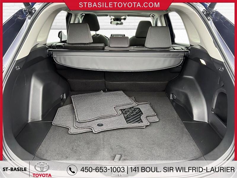 toyota RAV4 2022 - 11