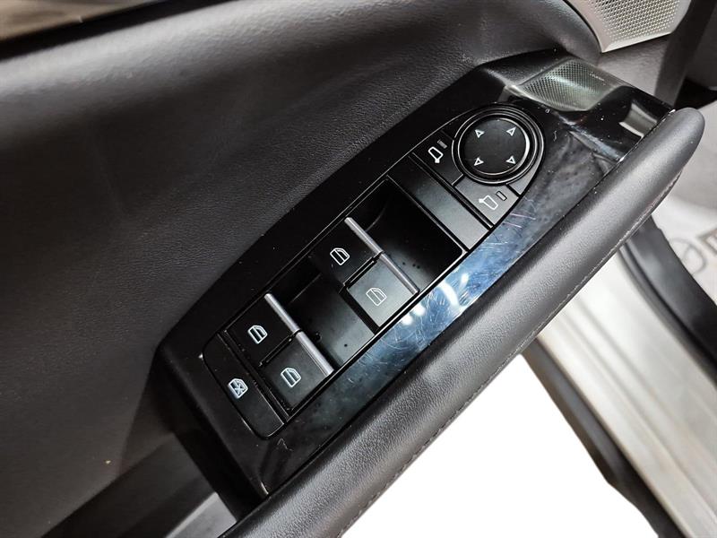 mazda Mazda3 2025 - 19