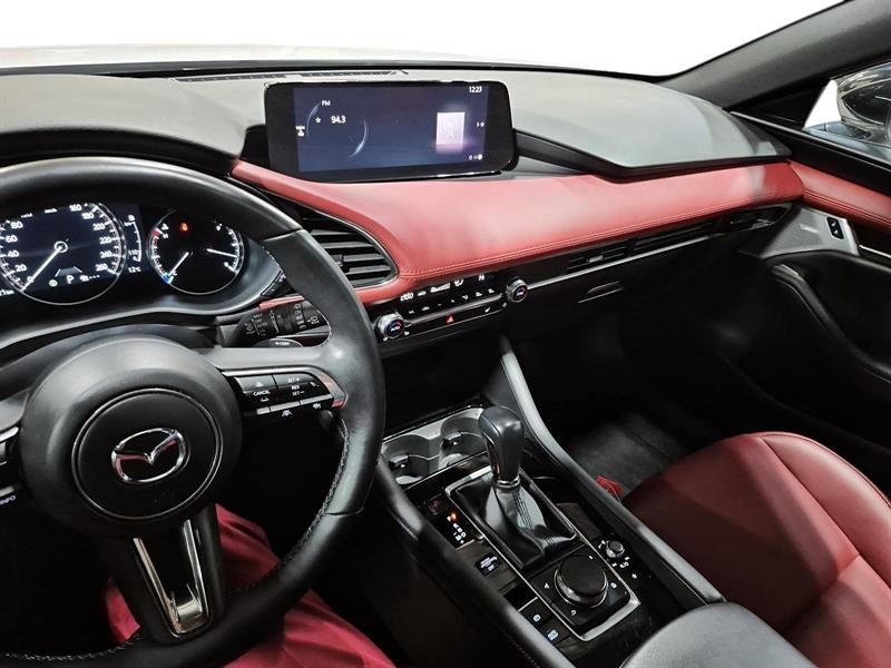 mazda Mazda3 2025 - 33
