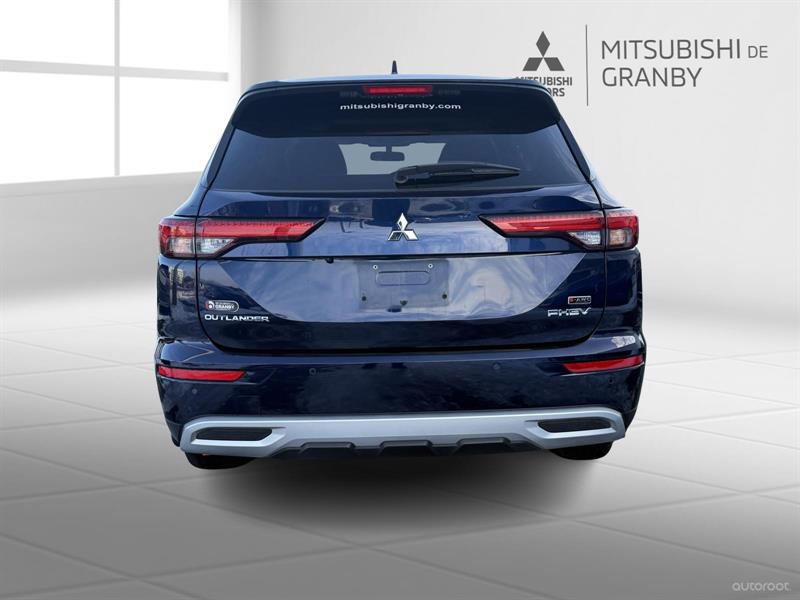 mitsubishi Outlander 2025 - 7