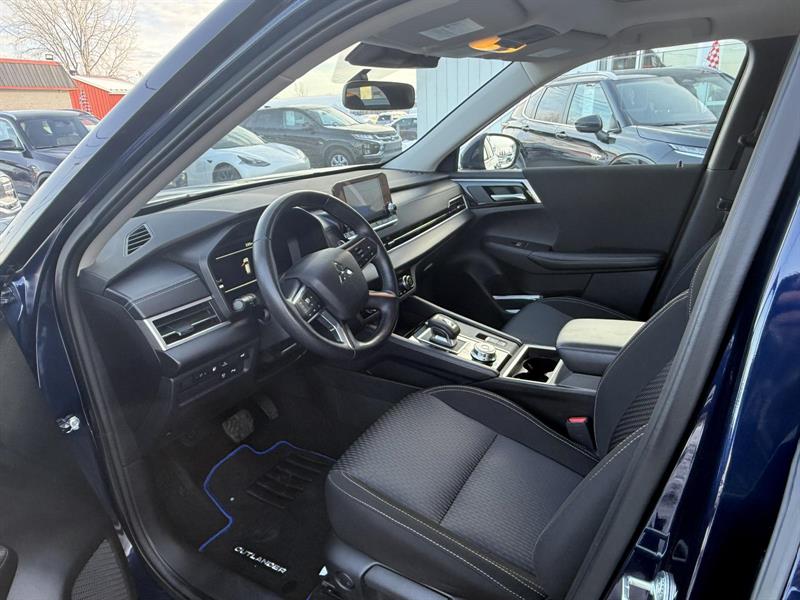 mitsubishi Outlander 2025 - 12