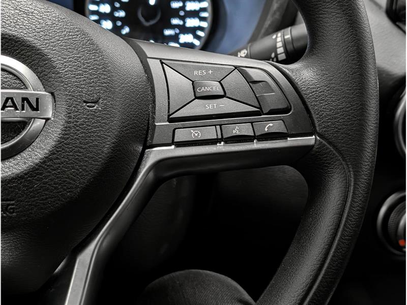 nissan Sentra 2020 - 12