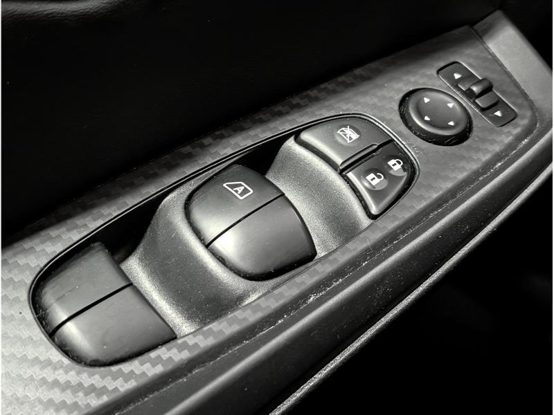 nissan Sentra 2020 - 16