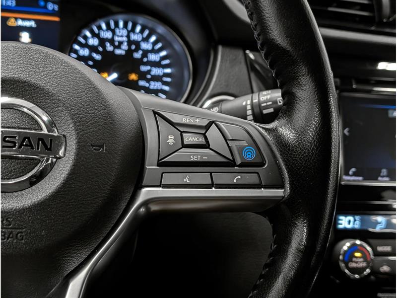 nissan Qashqai 2021 - 16