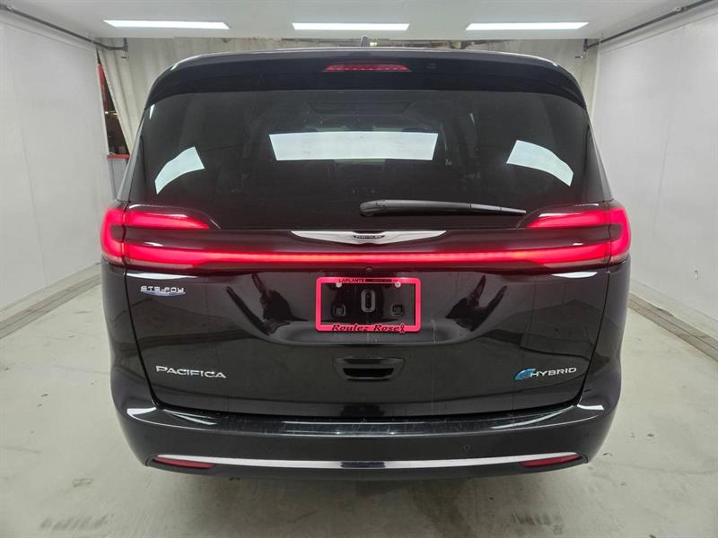 chrysler Pacifica Hybrid Limited 2022 - 5