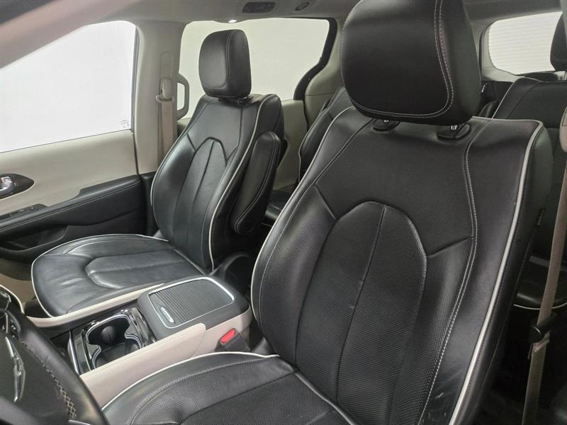 chrysler Pacifica Hybrid Limited 2022 - 16