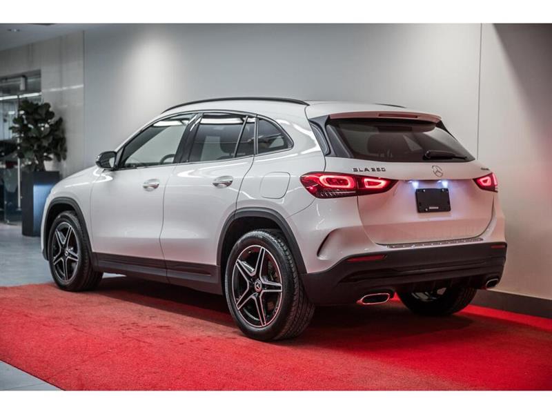 mercedes-benz GLA250 2022 - 6