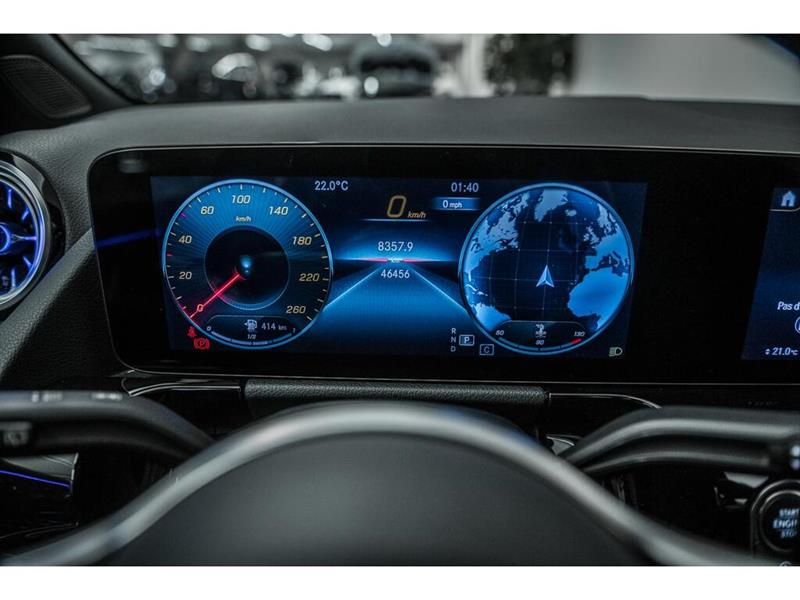 mercedes-benz GLA250 2022 - 16